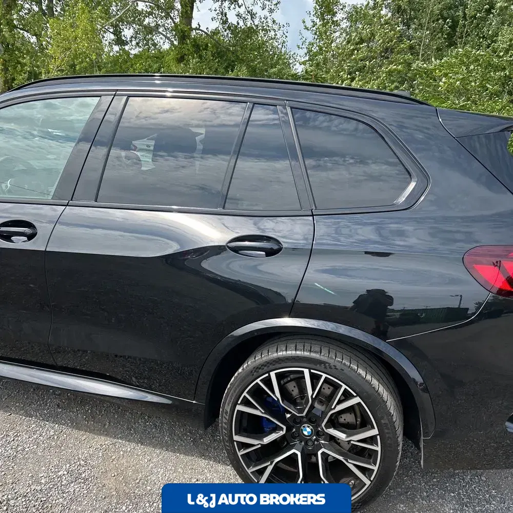 2021 BMW X5 M