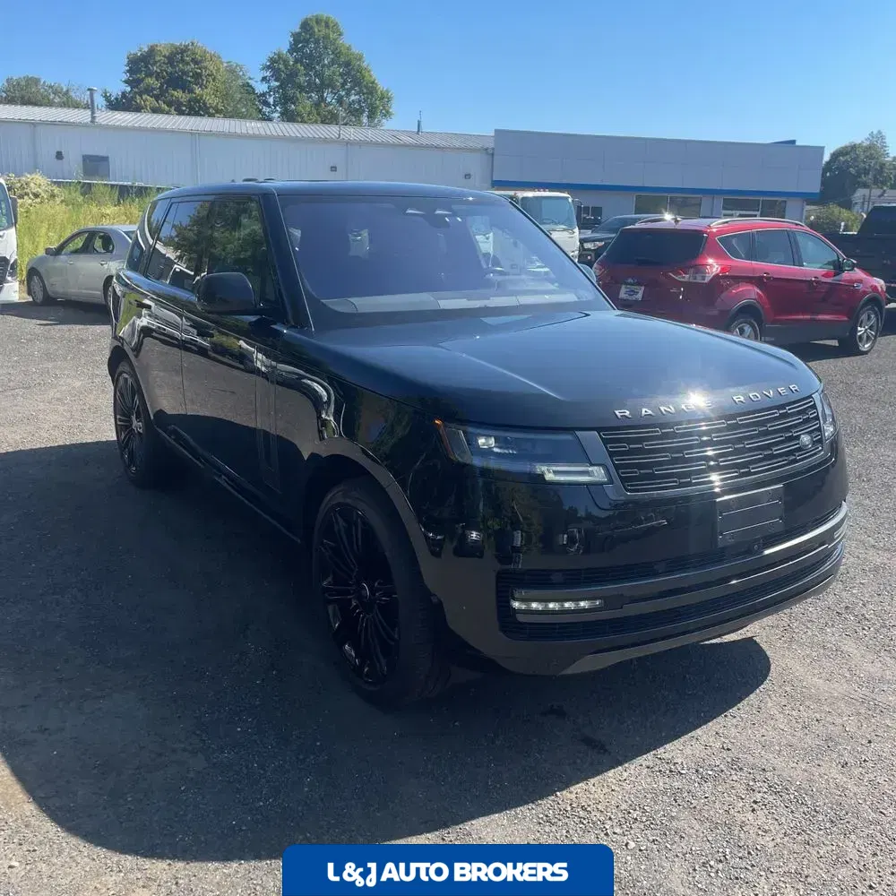 2023 Land Rover Range Rover SE