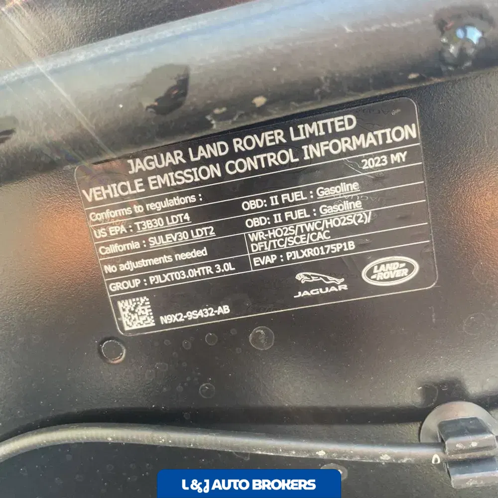 2023 Land Rover Range Rover SE