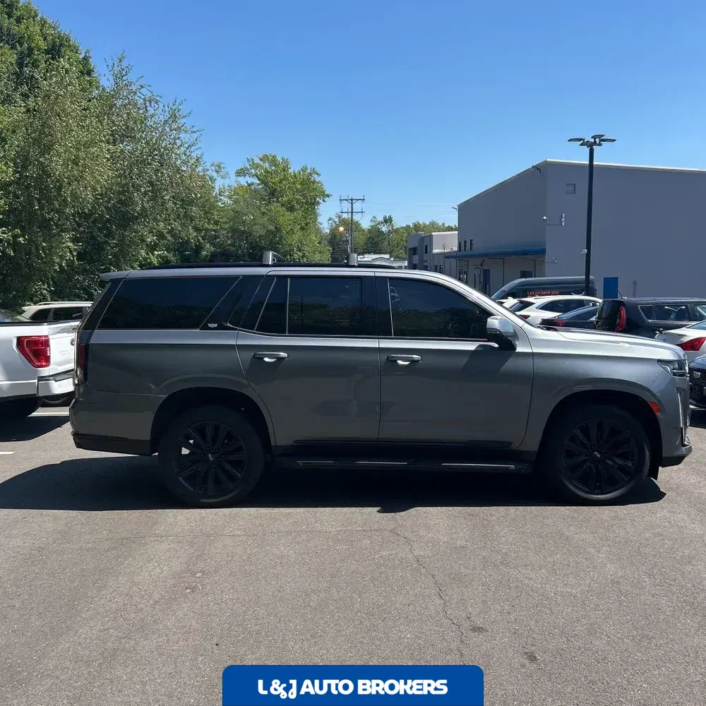 2021 Cadillac Escalade Sport