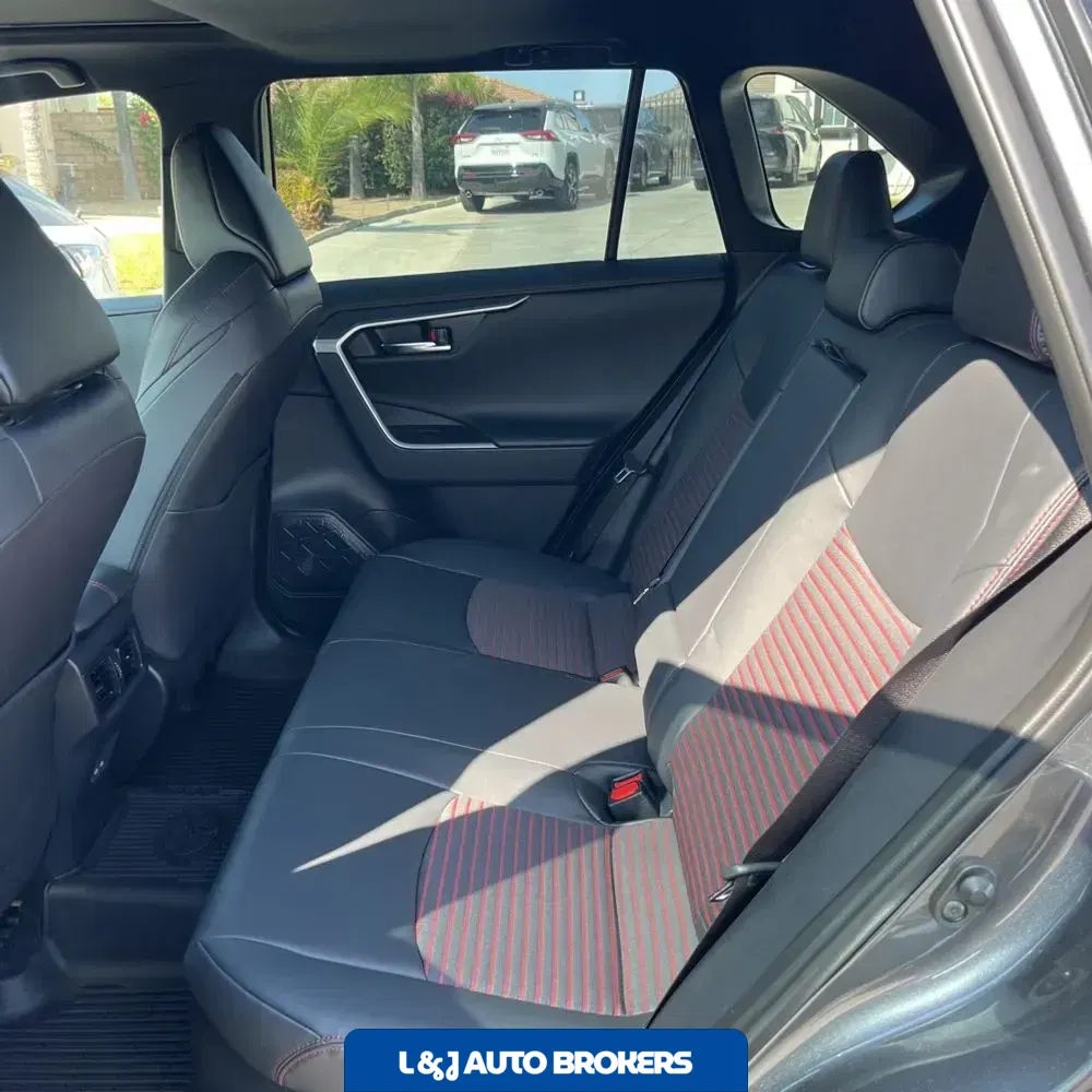 2025 Toyota RAV4 Plug-in Hybrid XSE