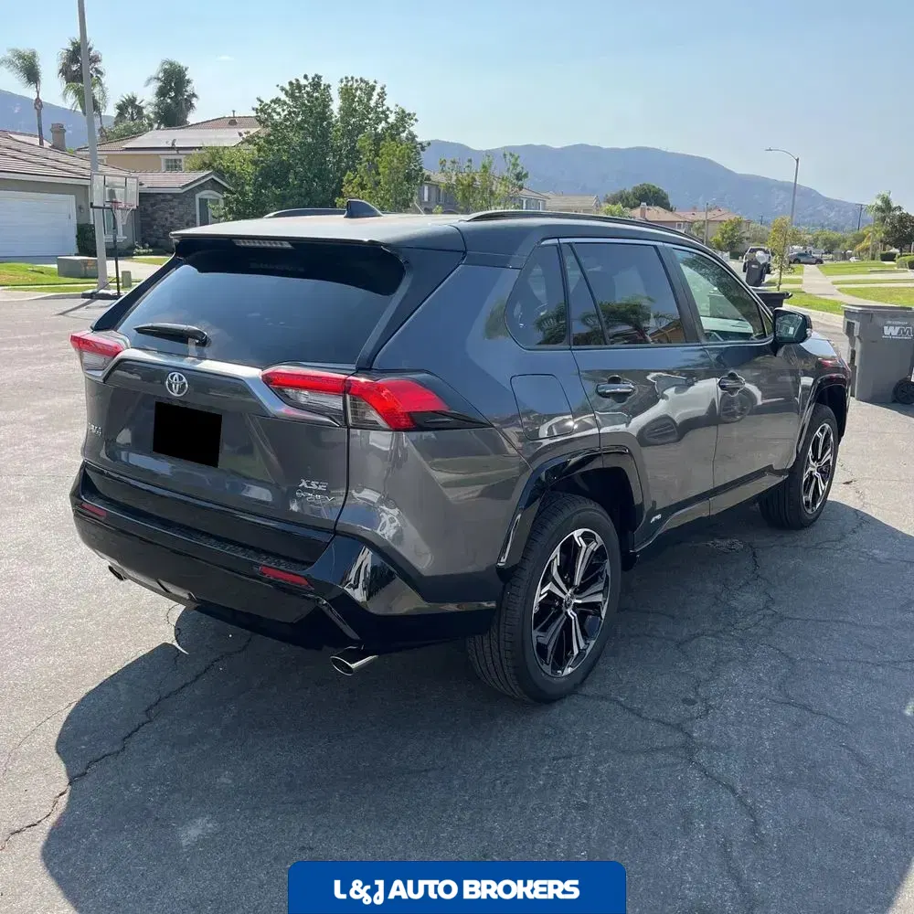 2025 Toyota RAV4 Plug-in Hybrid XSE