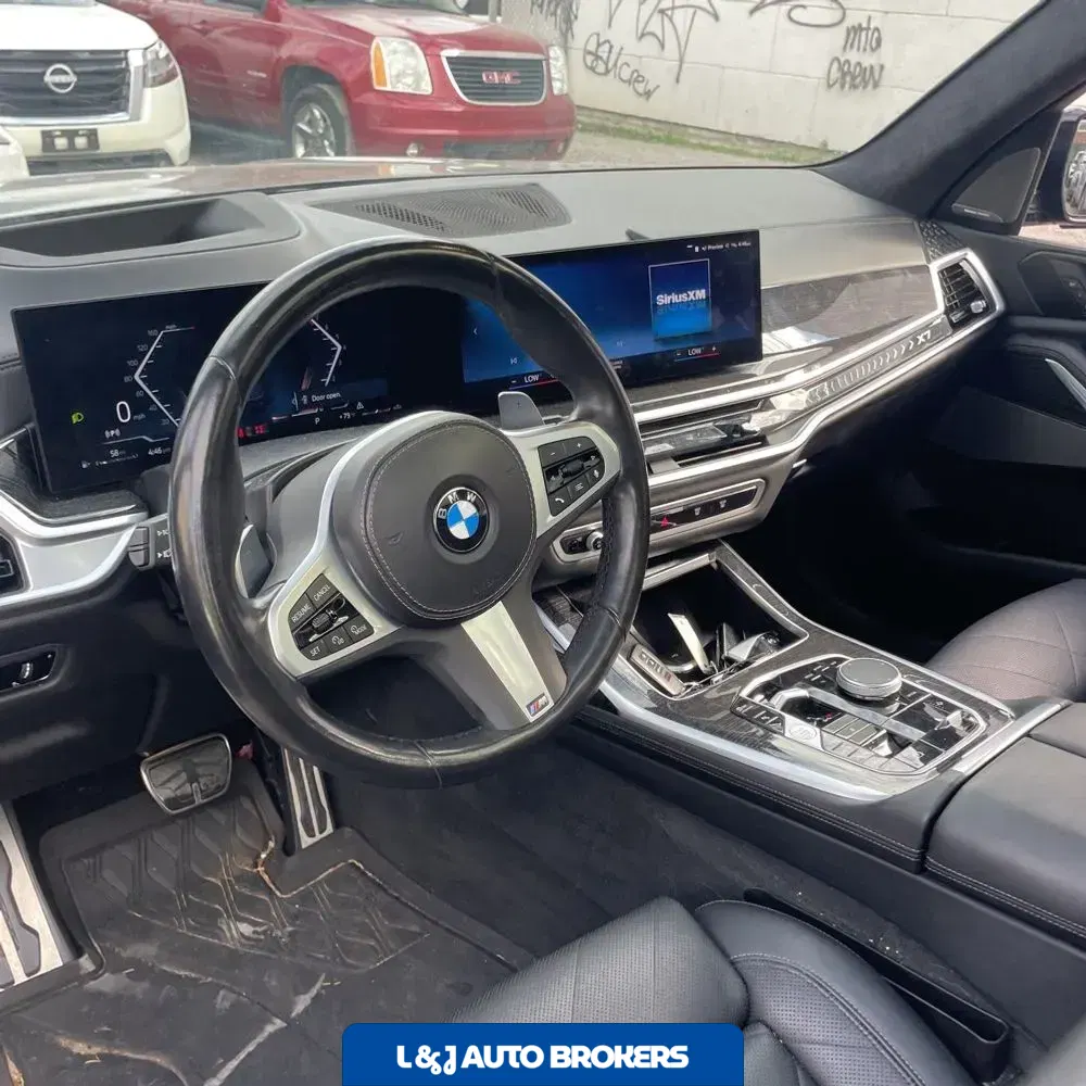 2023 BMW X7 XDrive40i