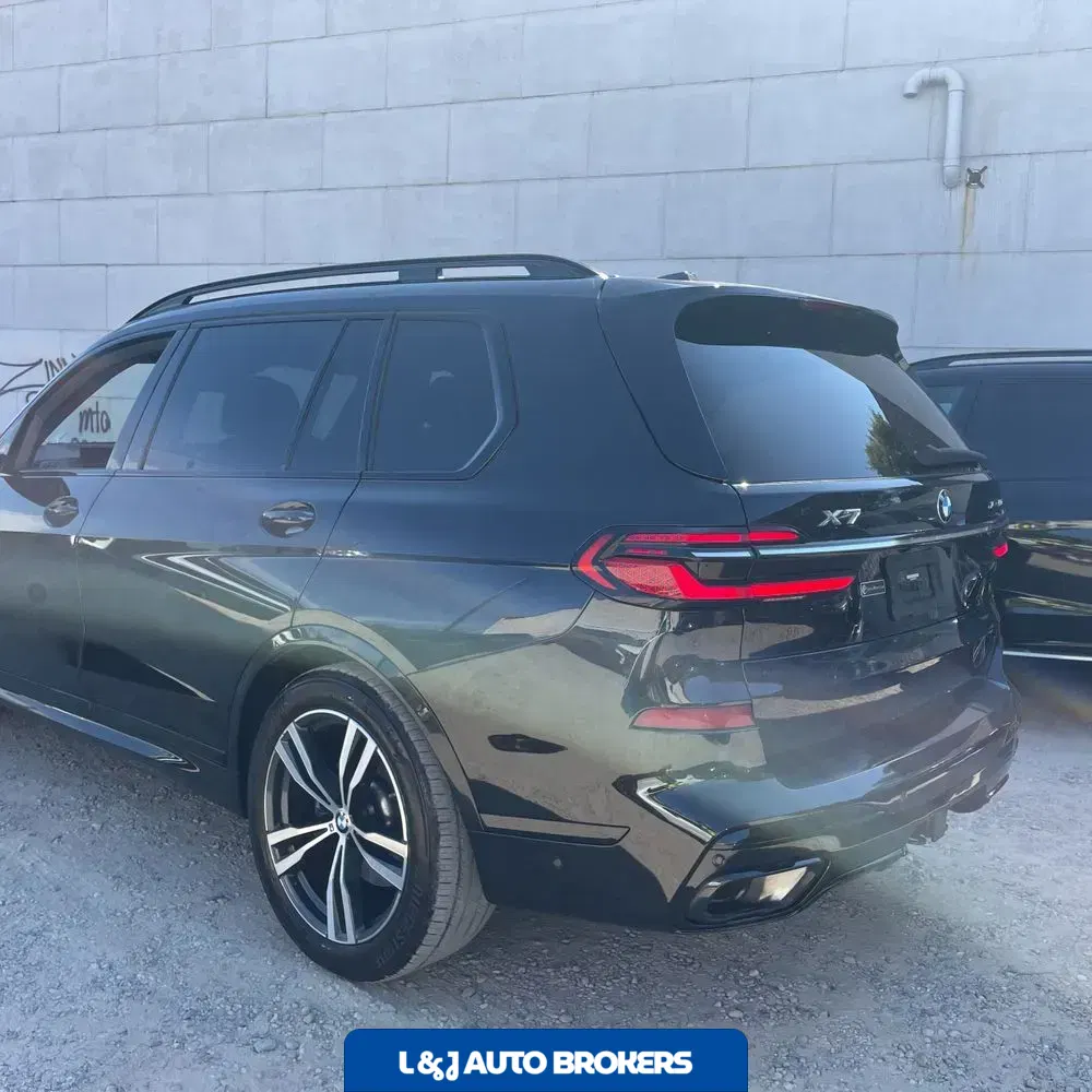 2023 BMW X7 XDrive40i