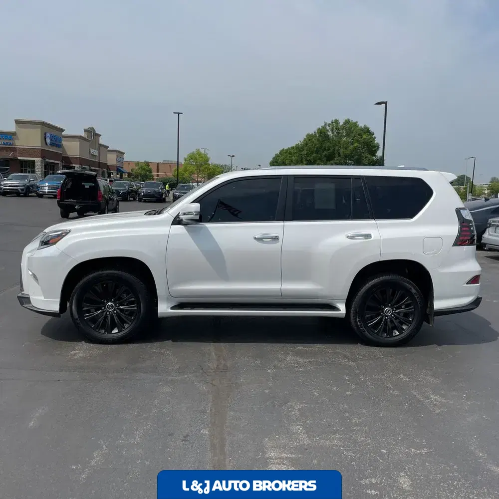 2023 Lexus GX 460 Base