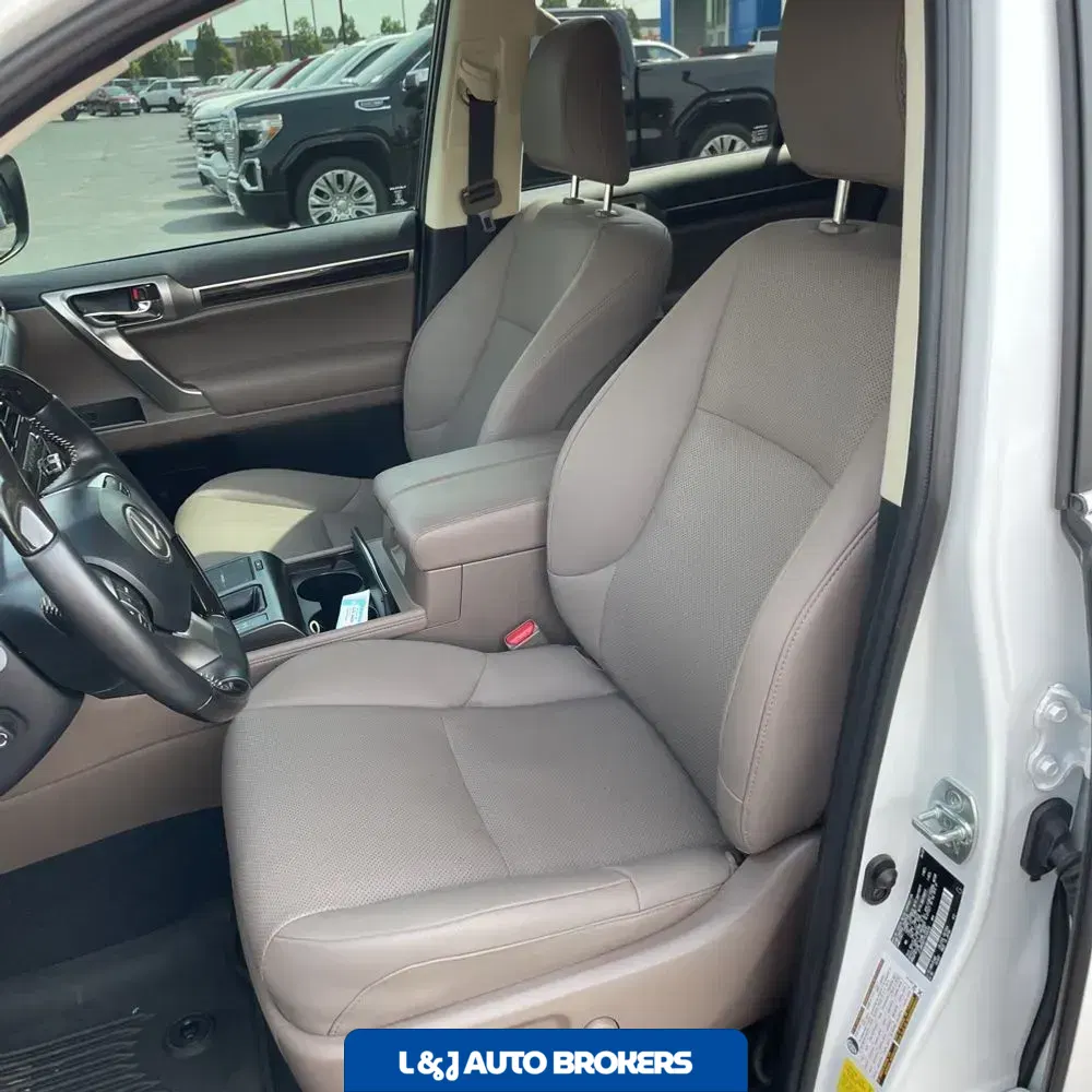2023 Lexus GX 460 Base