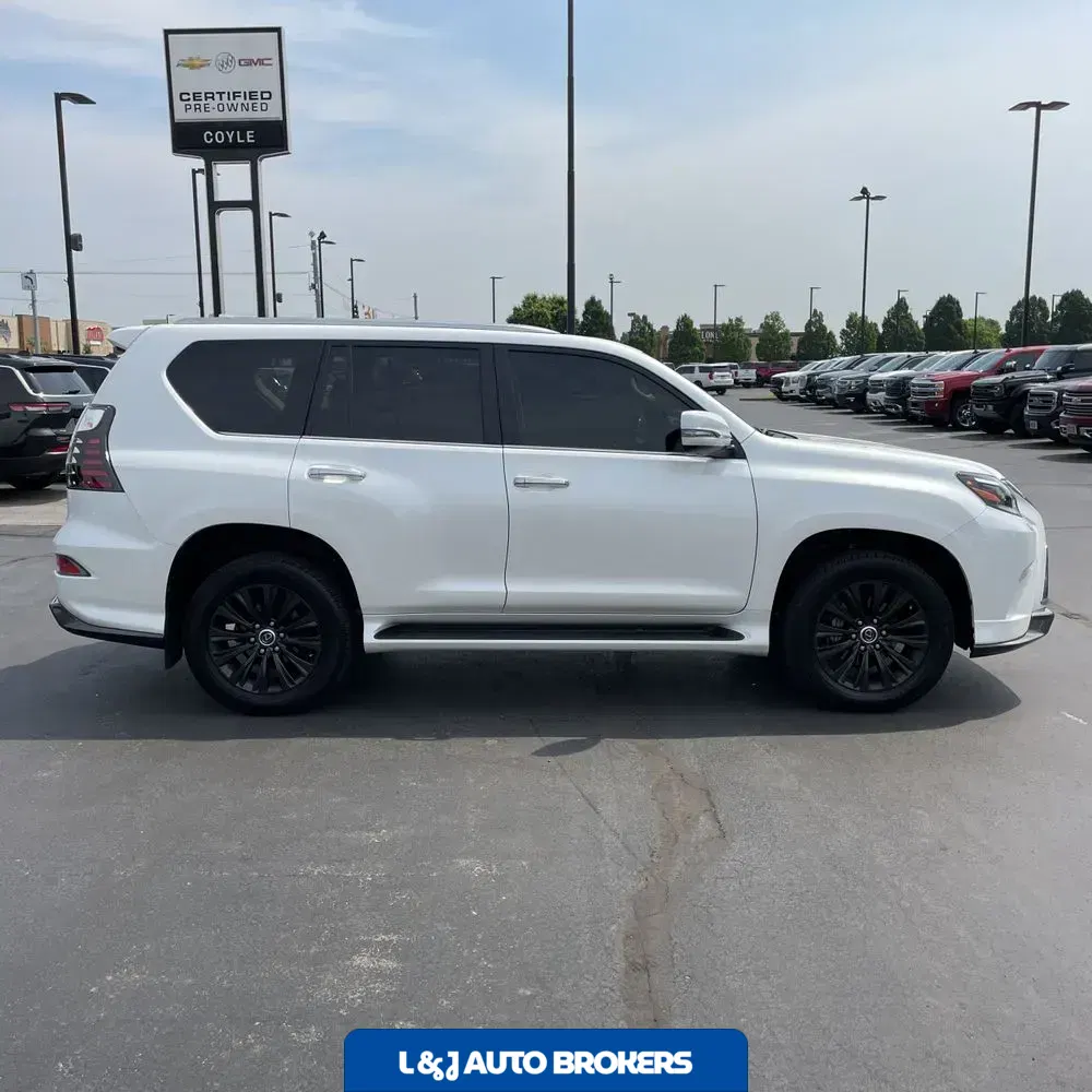 2023 Lexus GX 460 Base