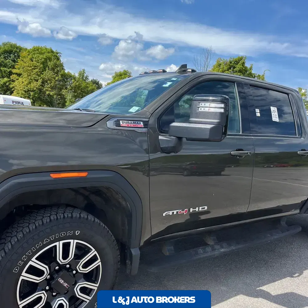 2023 GMC Sierra 2500HD AT4