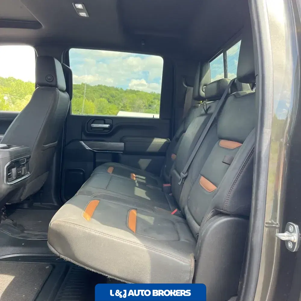 2023 GMC Sierra 2500HD AT4
