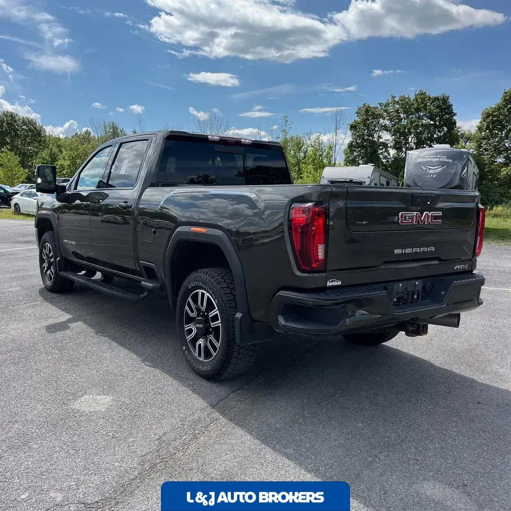 2023 GMC Sierra 2500HD AT4