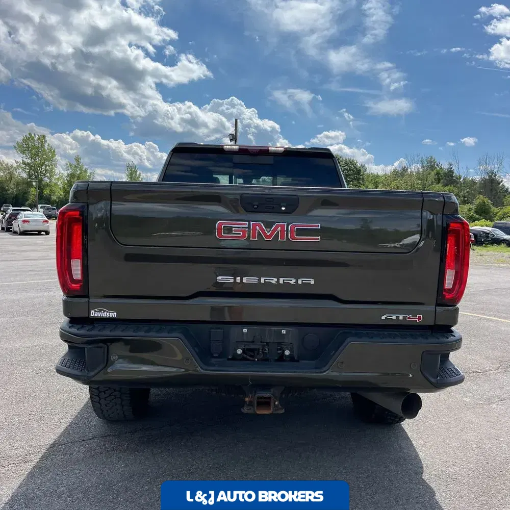 2023 GMC Sierra 2500HD AT4