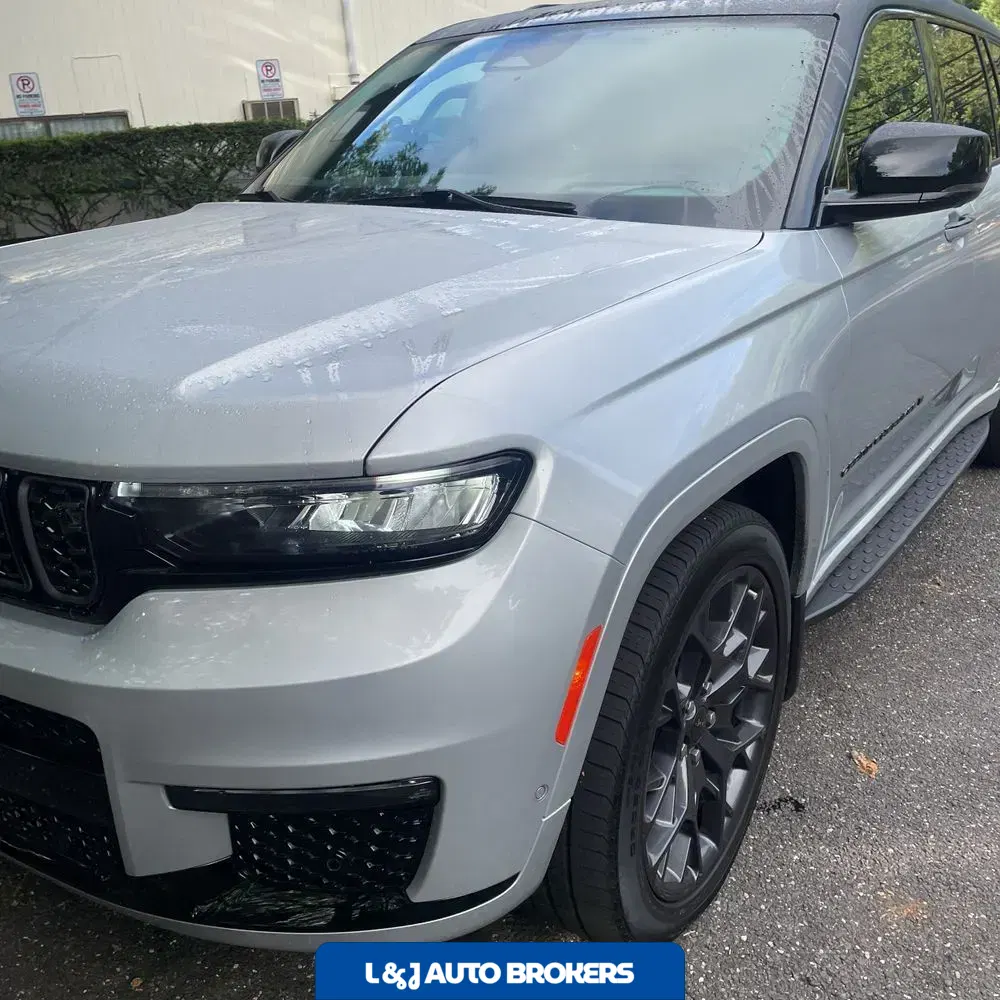 2023 Jeep Grand Cherokee L Summit Reserve