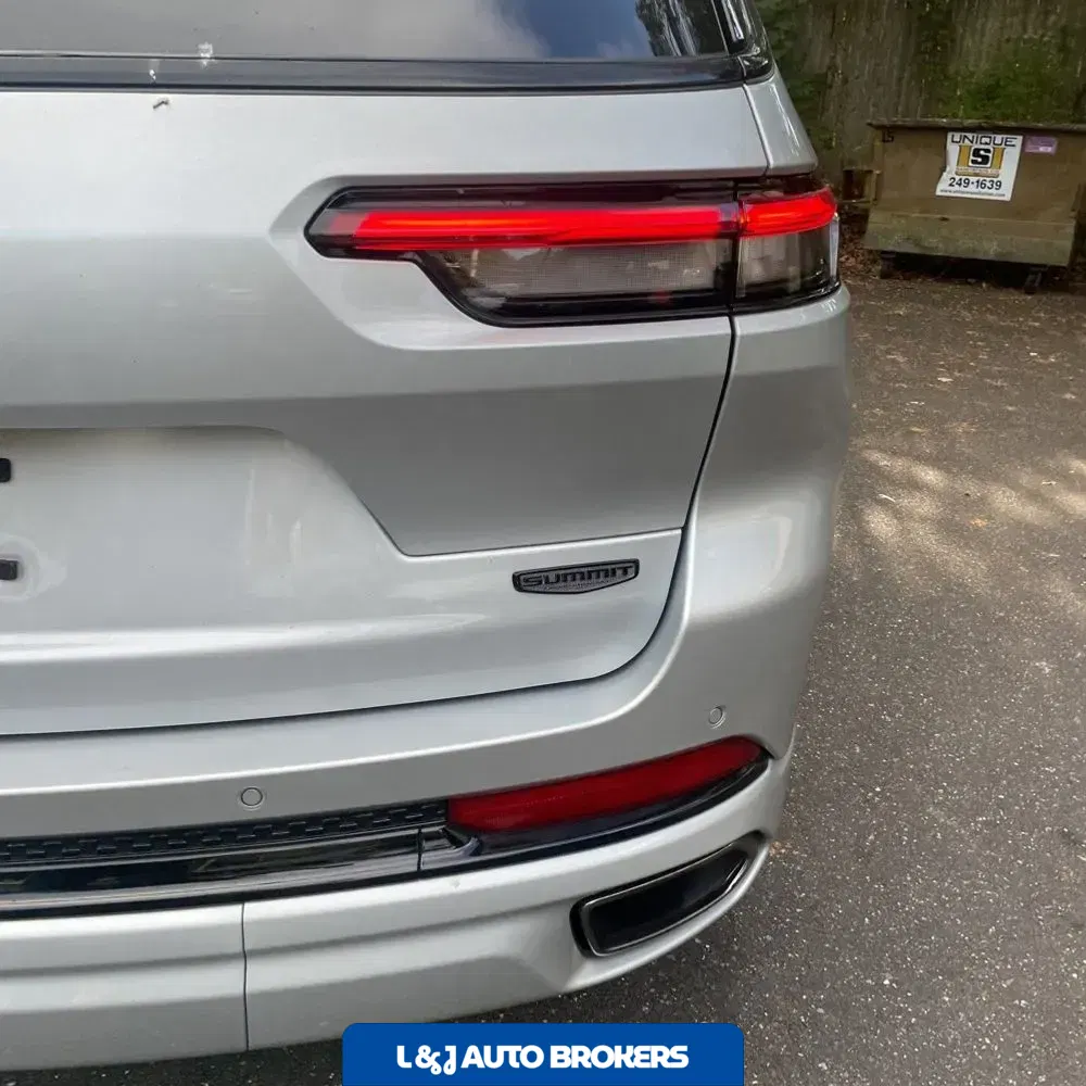 2023 Jeep Grand Cherokee L Summit Reserve