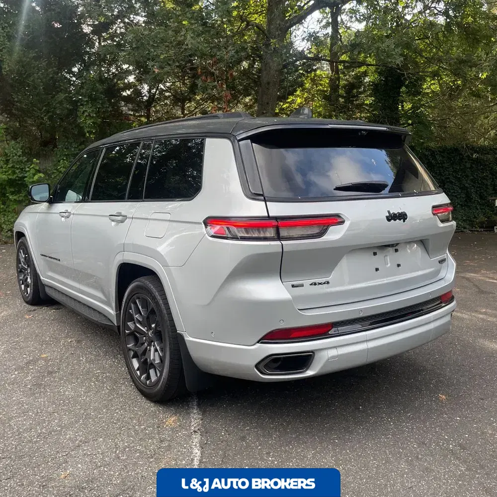 2023 Jeep Grand Cherokee L Summit Reserve
