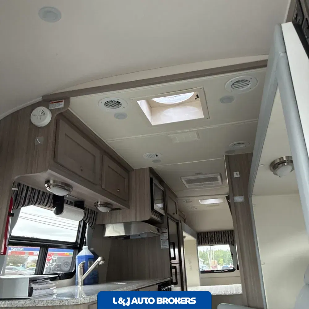 2022 Ford Commercial Vans E450
