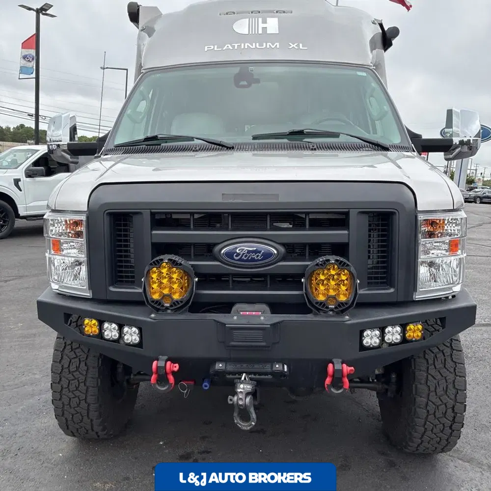 2022 Ford Commercial Vans E450