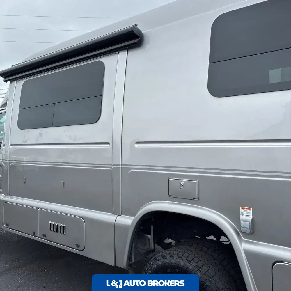 2022 Ford Commercial Vans E450