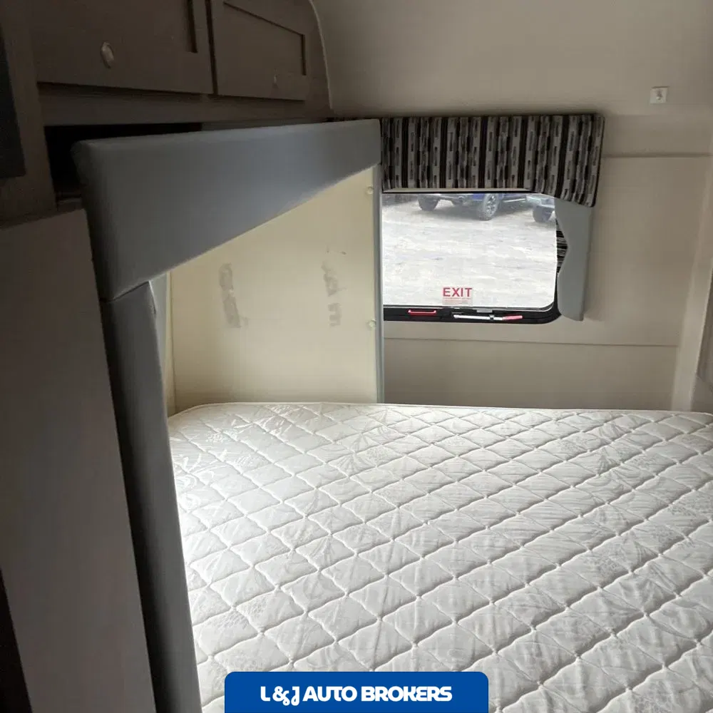 2022 Ford Commercial Vans E450