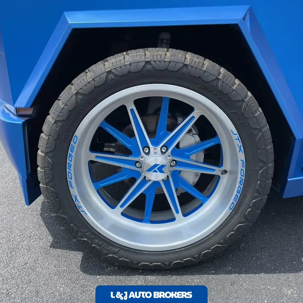 2024 Tesla Cybertruck Base