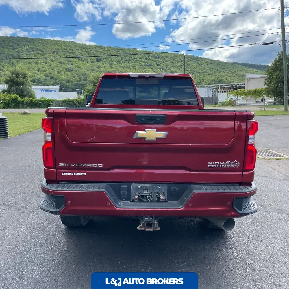 2022 Chevrolet Silverado 2500 High Country