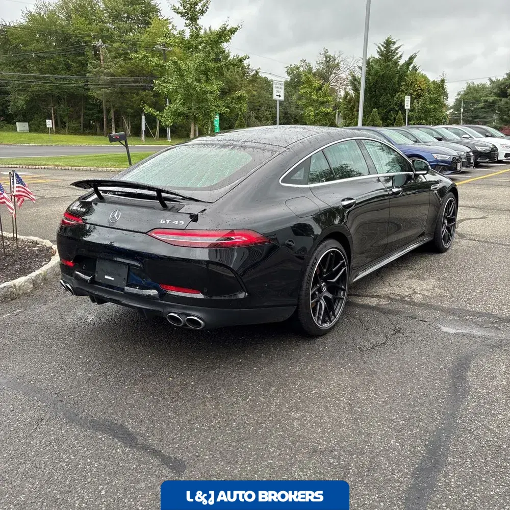 2023 Mercedes-Benz AMG GT 43