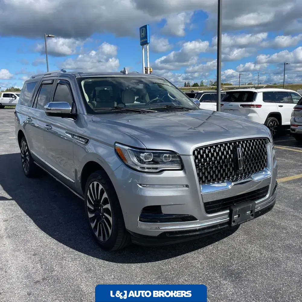 2023 Lincoln Navigator L Black Label