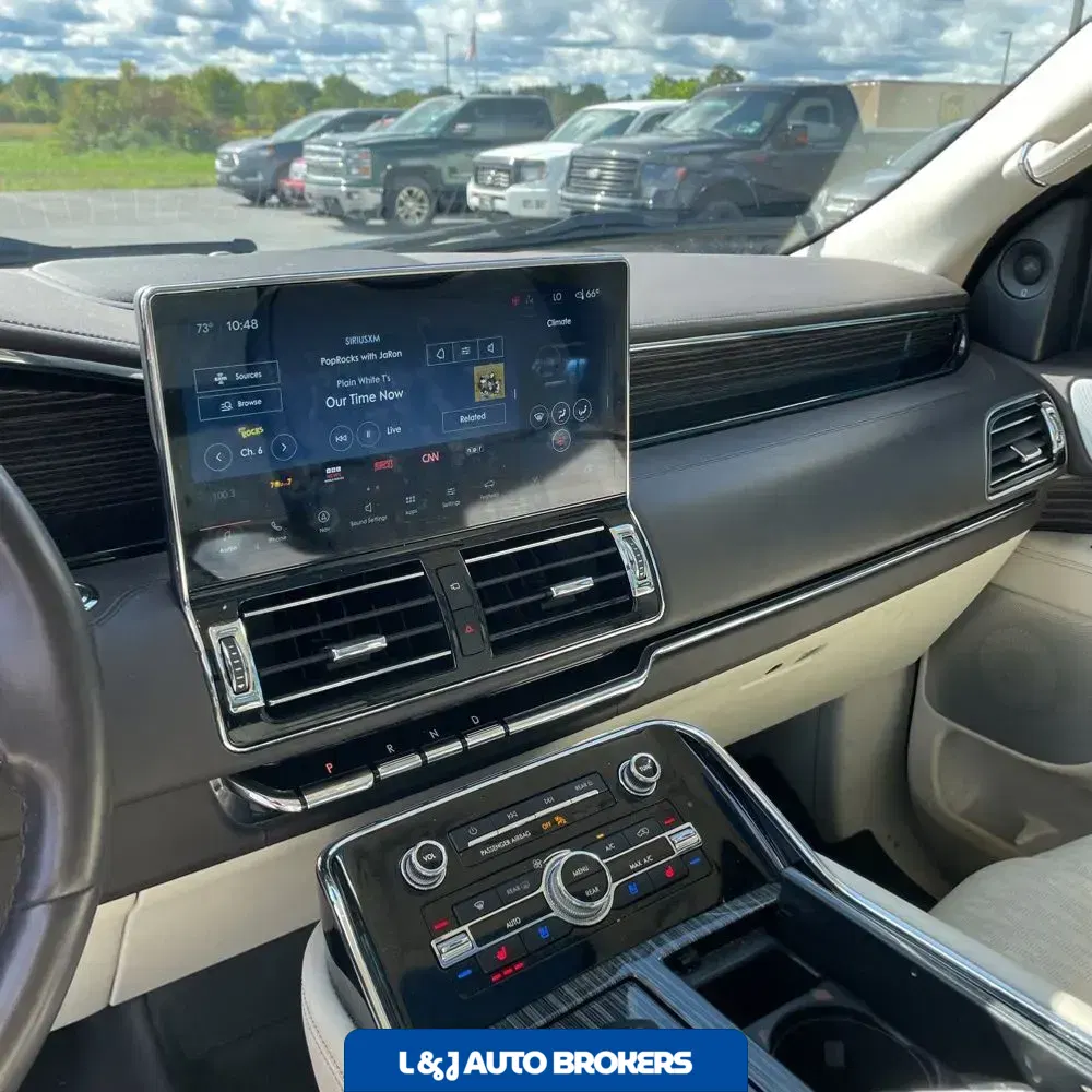 2023 Lincoln Navigator L Black Label