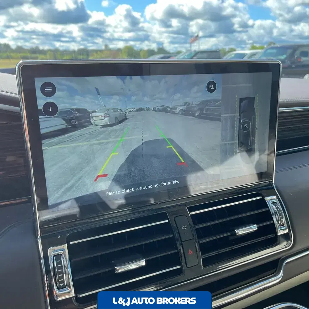 2023 Lincoln Navigator L Black Label