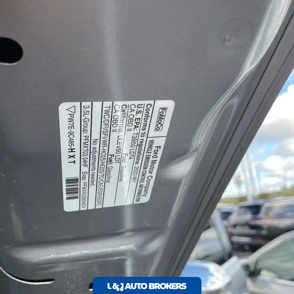 2023 Lincoln Navigator L Black Label