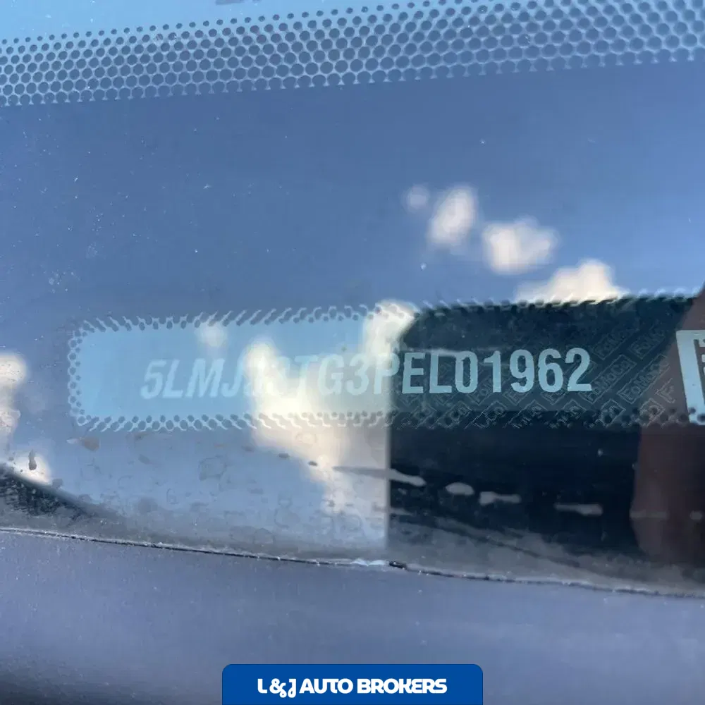 2023 Lincoln Navigator L Black Label