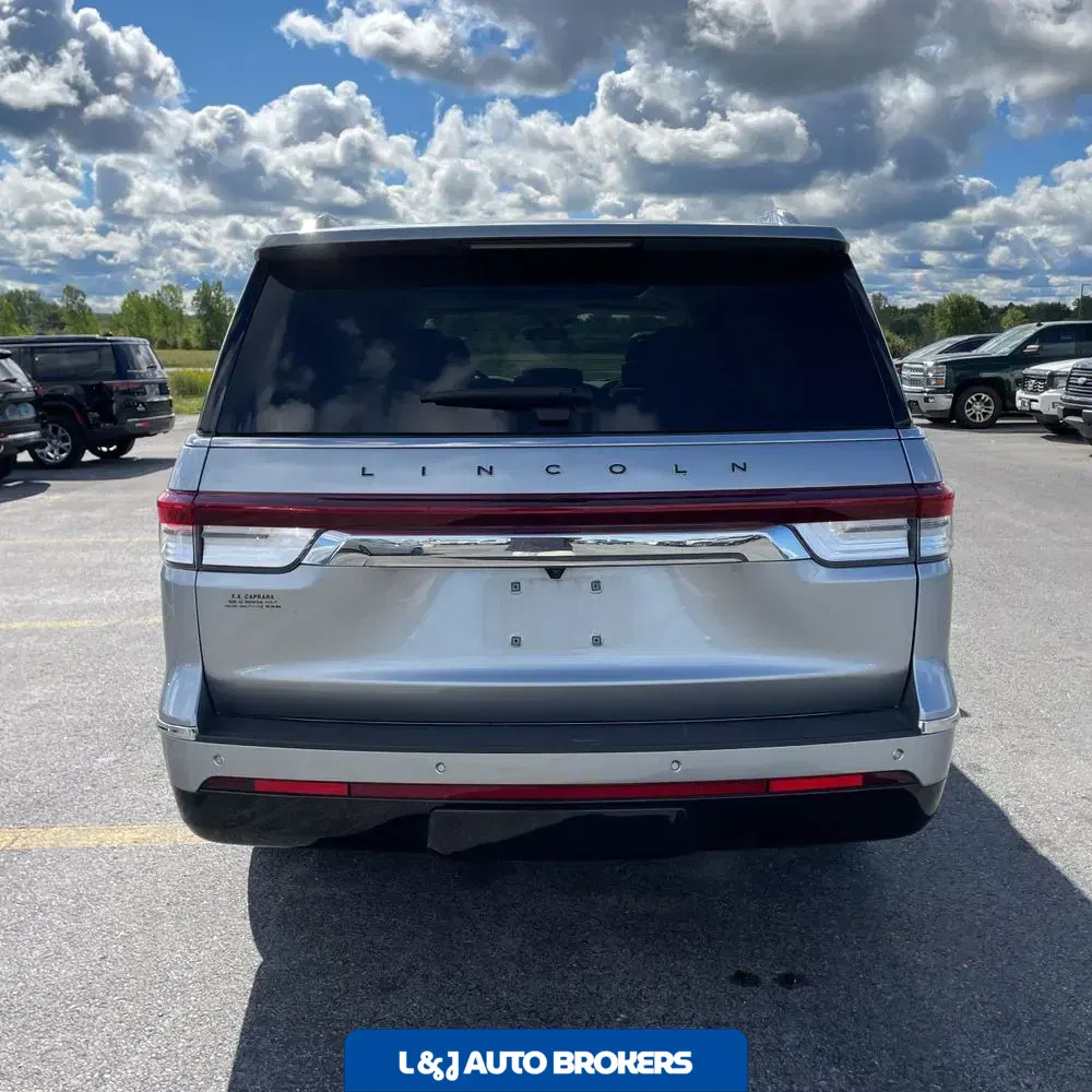 2023 Lincoln Navigator L Black Label