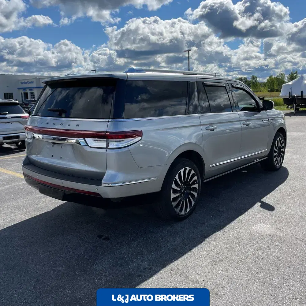 2023 Lincoln Navigator L Black Label