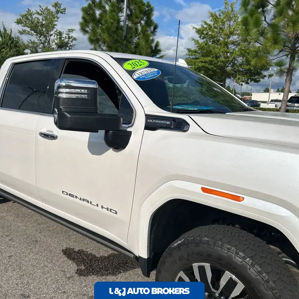 2025 GMC Sierra 2500HD Denali Ultimate