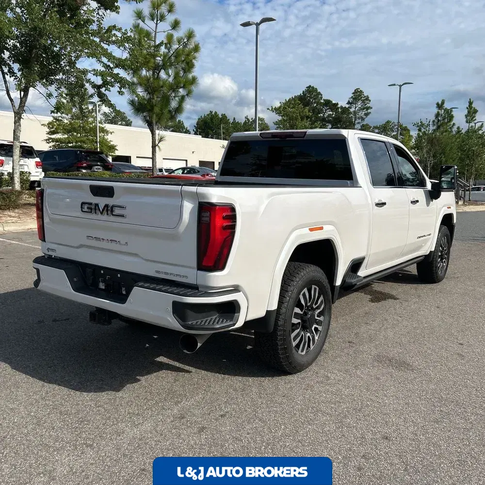 2025 GMC Sierra 2500HD Denali Ultimate