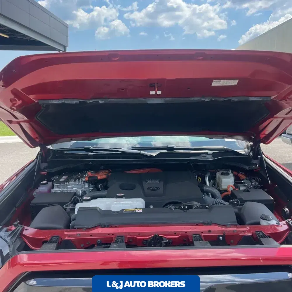 2025 Toyota Tundra Limited HV