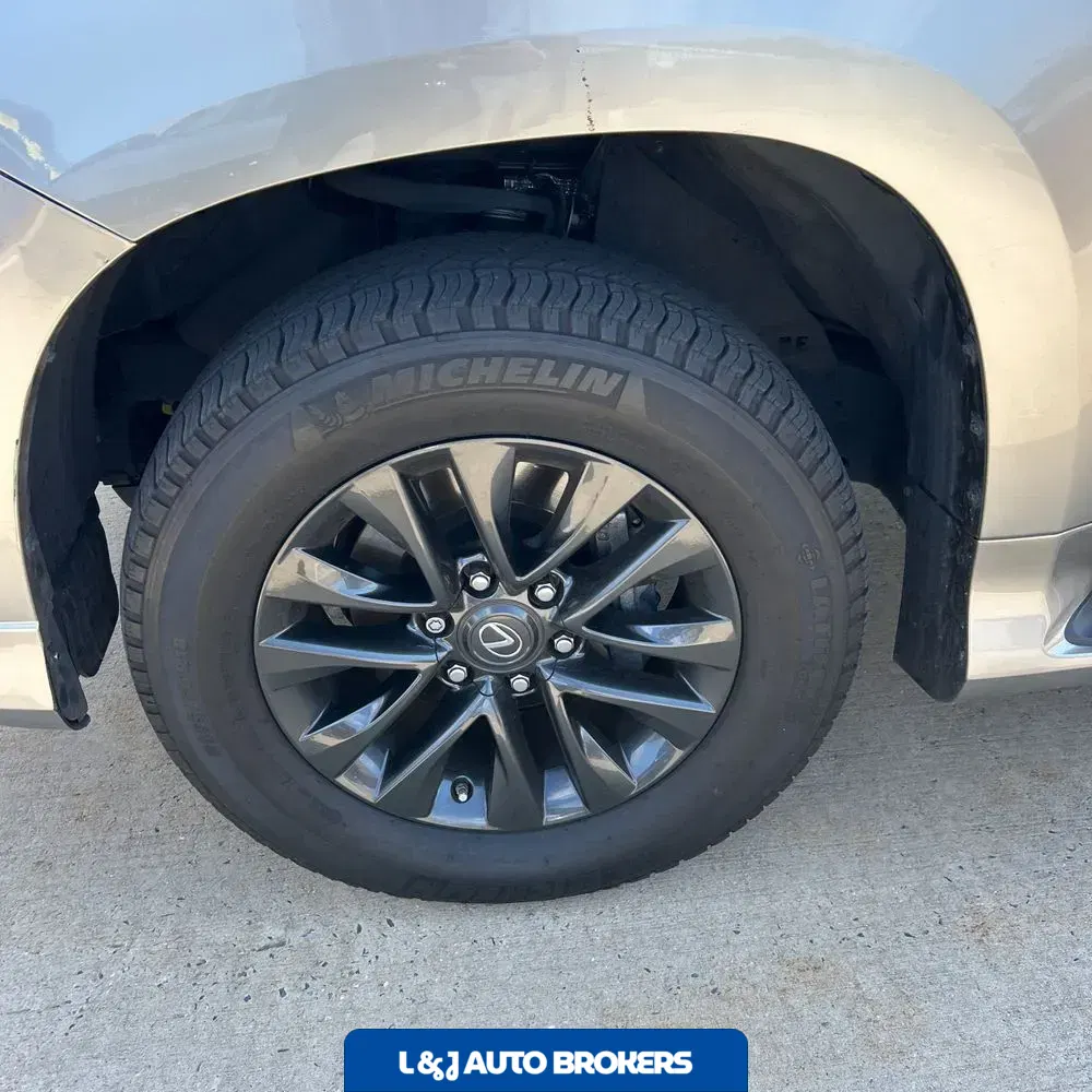 2023 Lexus GX 460 Base