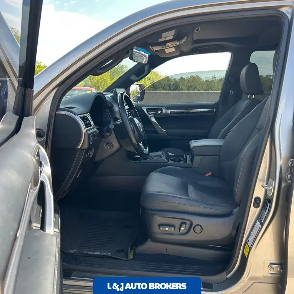 2023 Lexus GX 460 Base