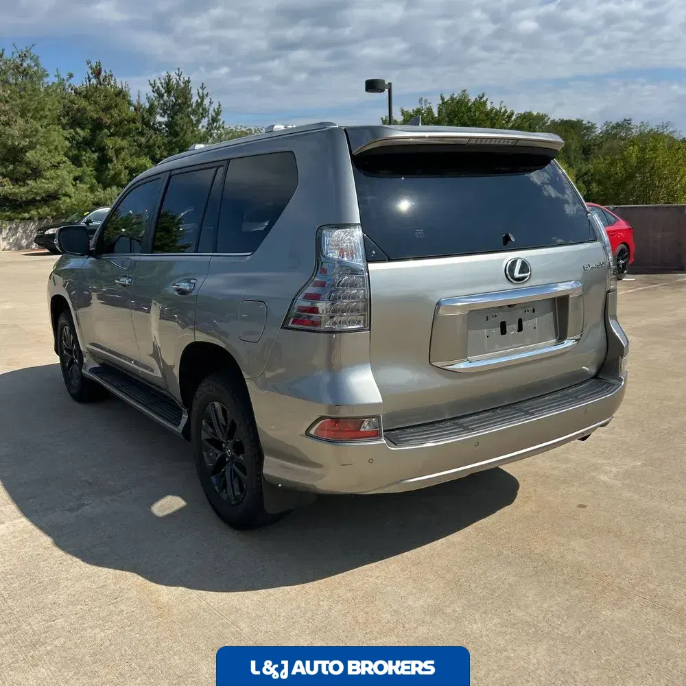 2023 Lexus GX 460 Base