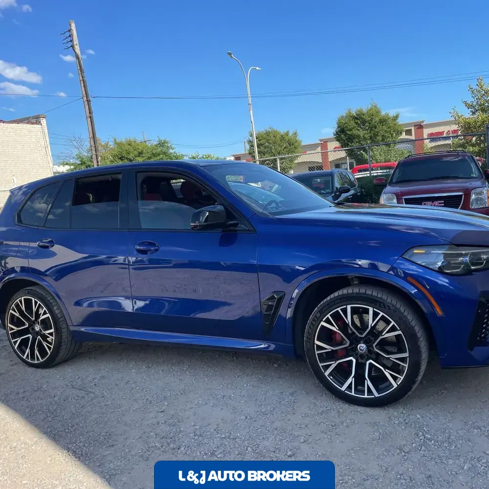 2023 BMW X5 M