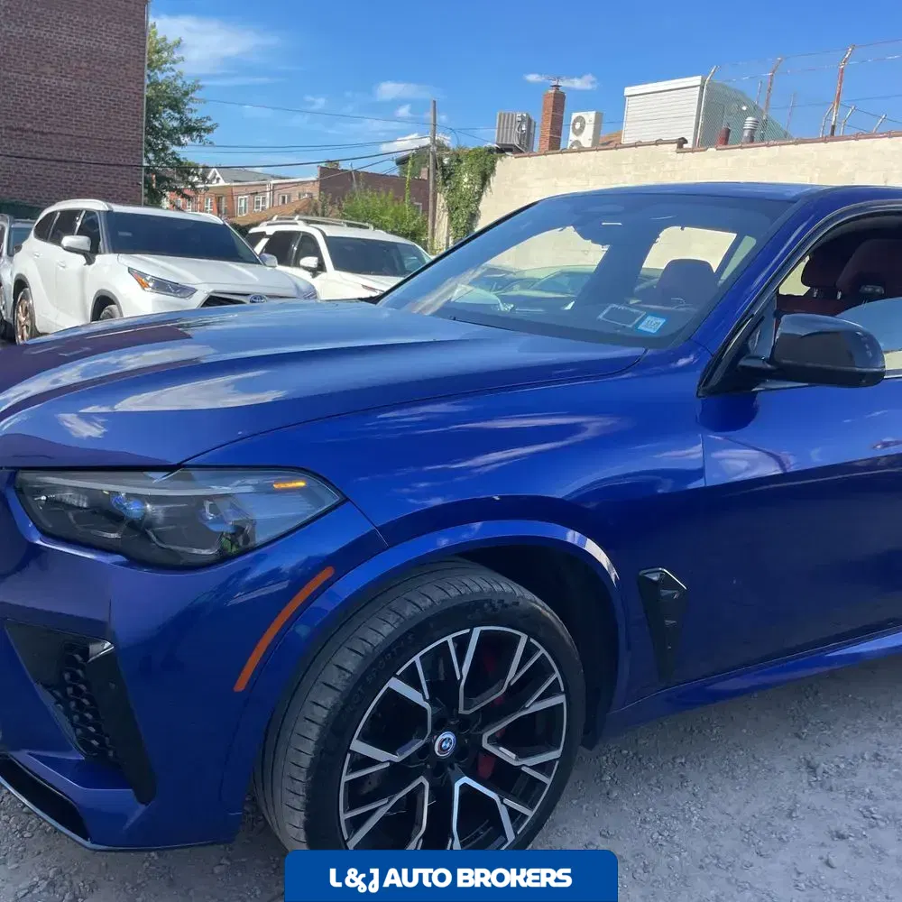 2023 BMW X5 M