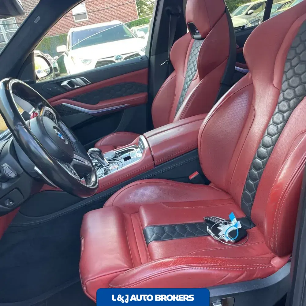 2023 BMW X5 M