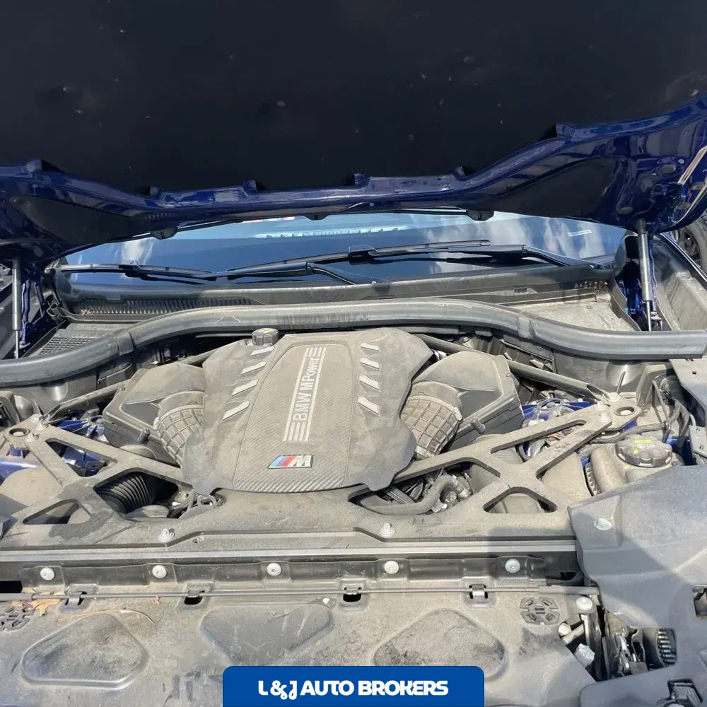 2023 BMW X5 M