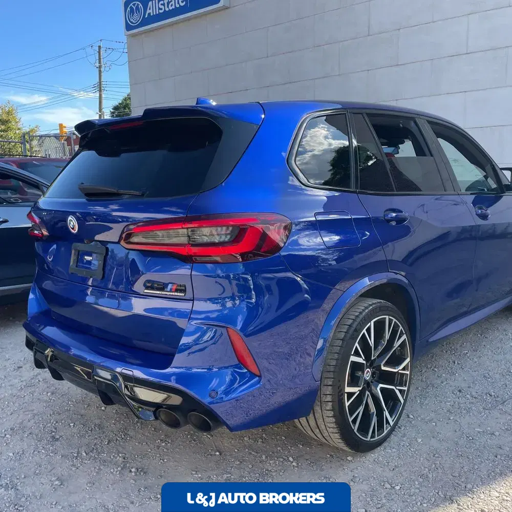 2023 BMW X5 M
