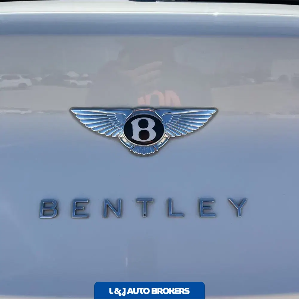 2022 Bentley Bentayga V8