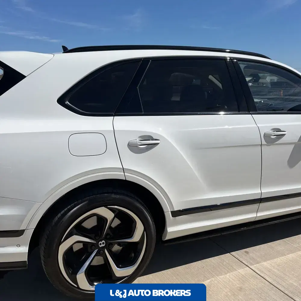 2022 Bentley Bentayga V8