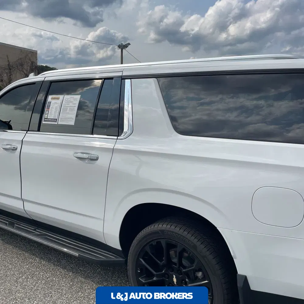 2022 Chevrolet Suburban High Country