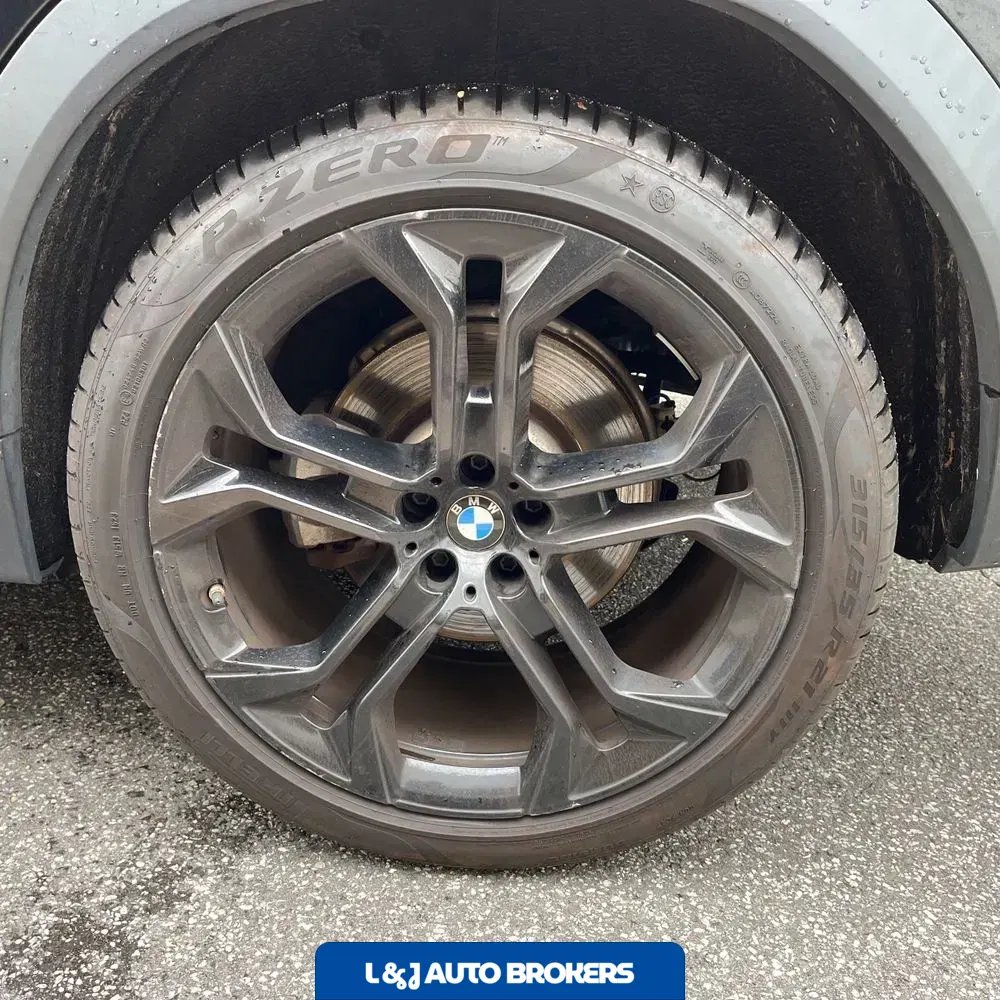 2022 BMW X6 XDrive40i