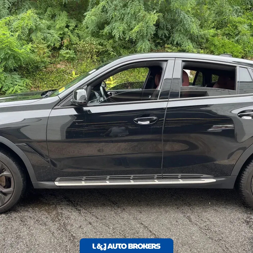 2022 BMW X6 XDrive40i