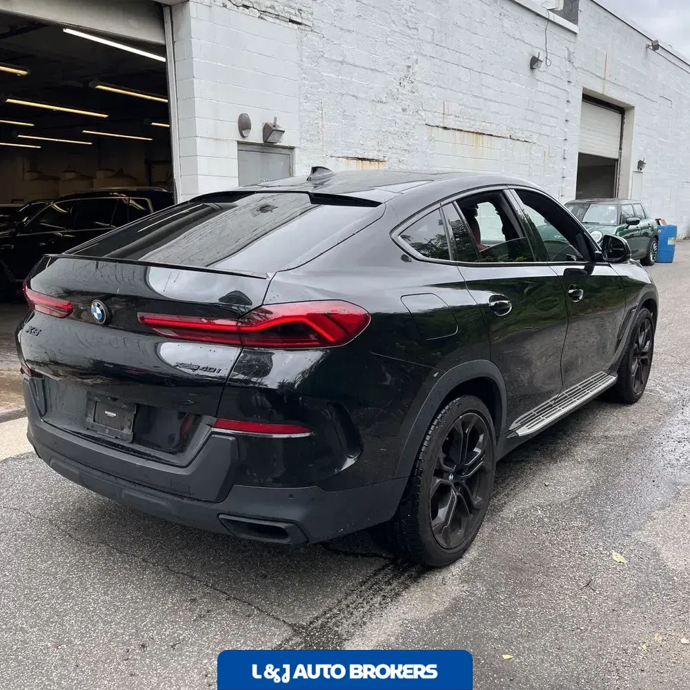 2022 BMW X6 XDrive40i