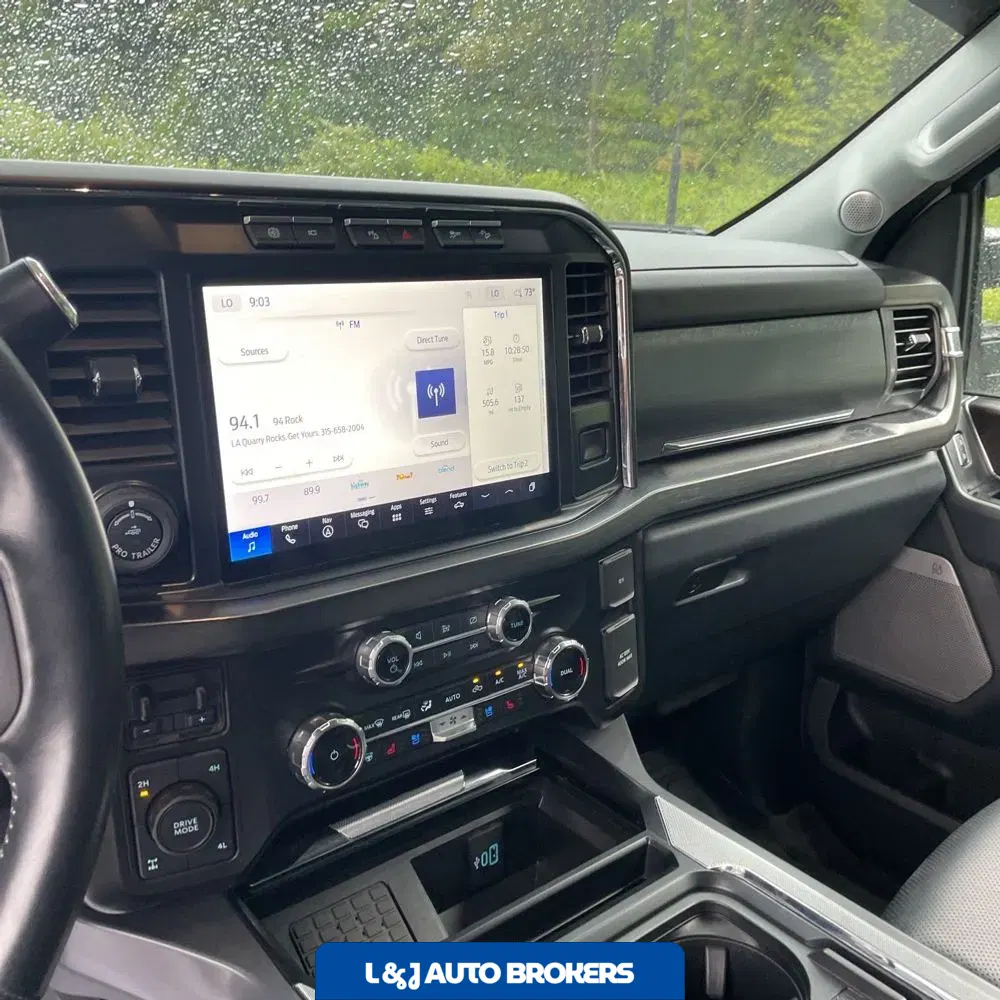 2024 Ford F250 S/D Lariat
